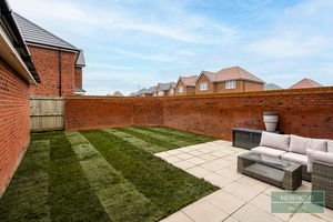 Photo 21- click for photo gallery